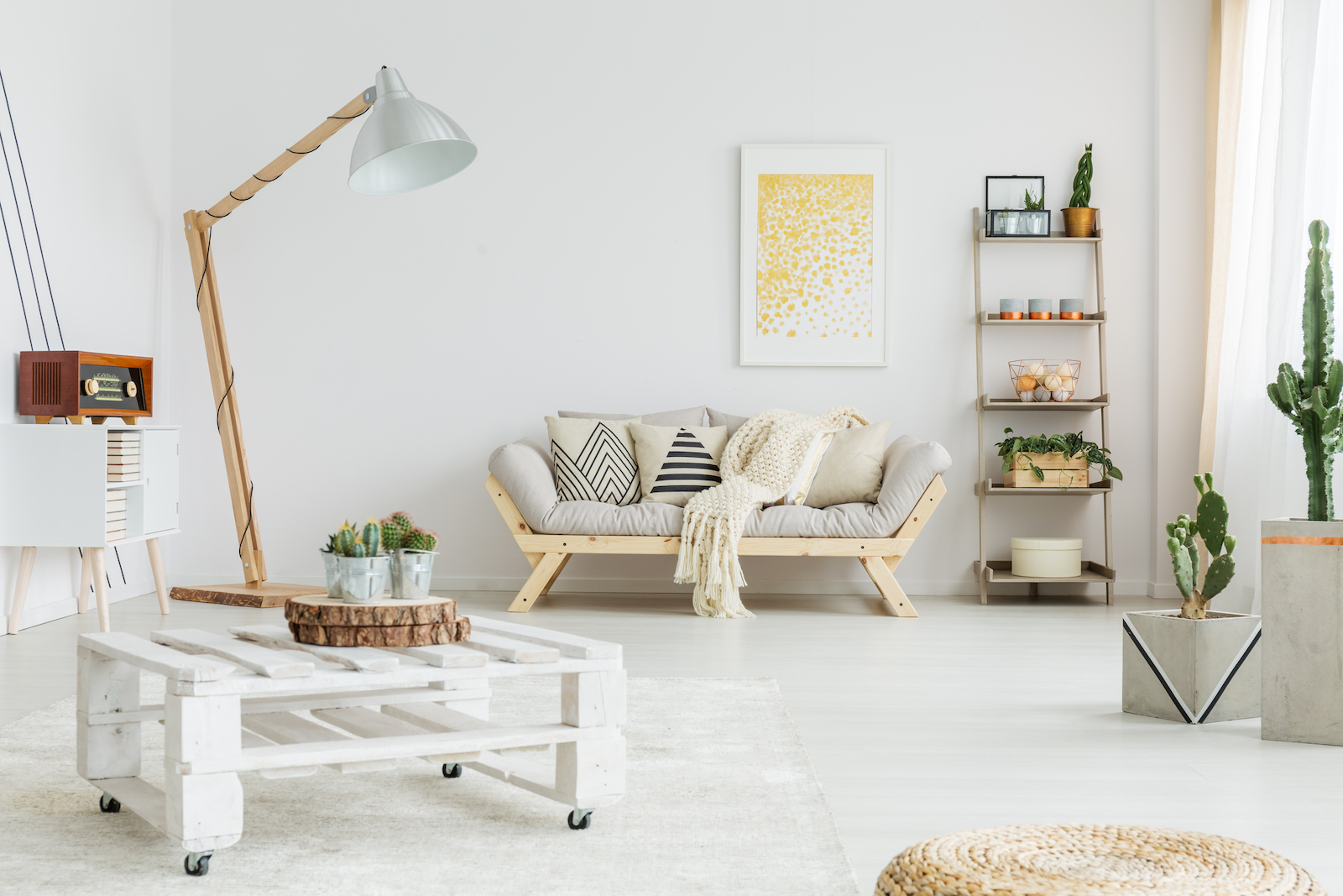 Ample apartment at last floor