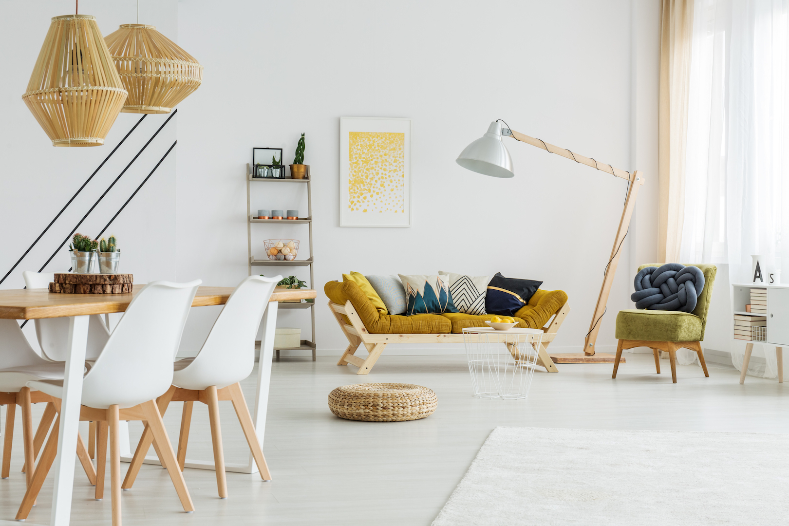 Ample apartment at last floor